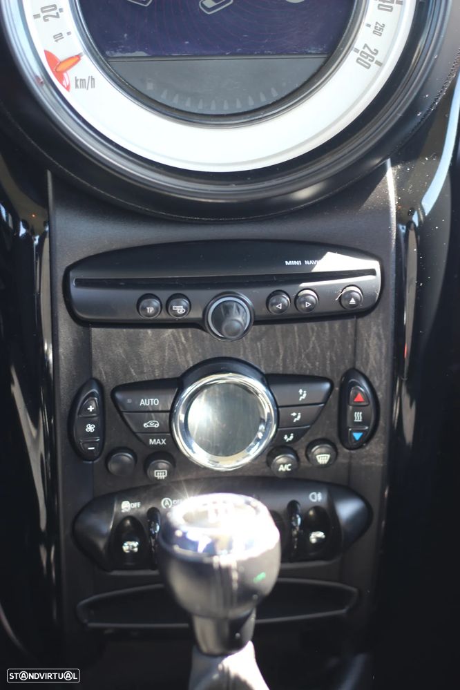 MINI Countryman Cooper D - 21