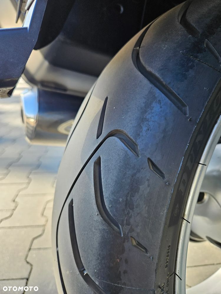 Yamaha FJR - 17