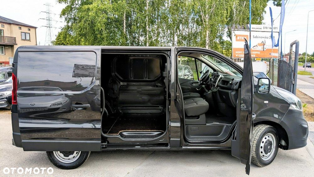 Opel Vivaro - 12