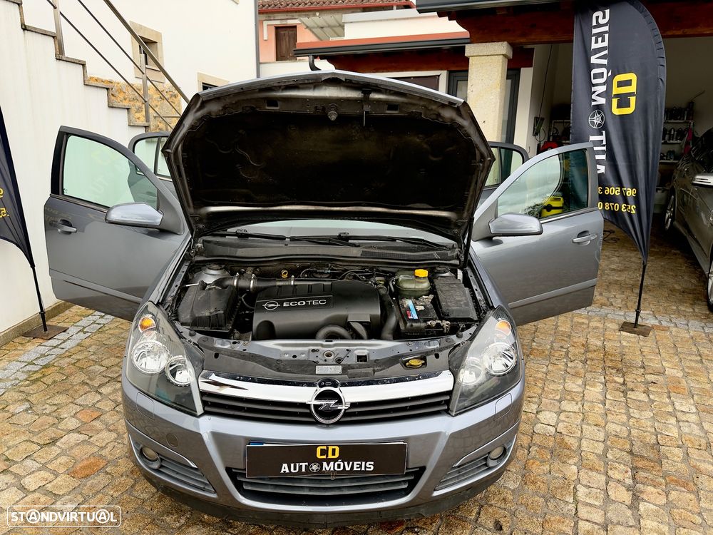 Opel Astra 1.3 CDTi Cosmo - 30
