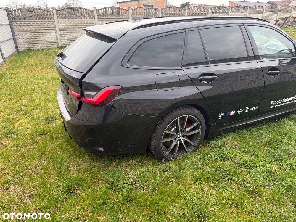 BMW Seria 3 320d M Sport - 8