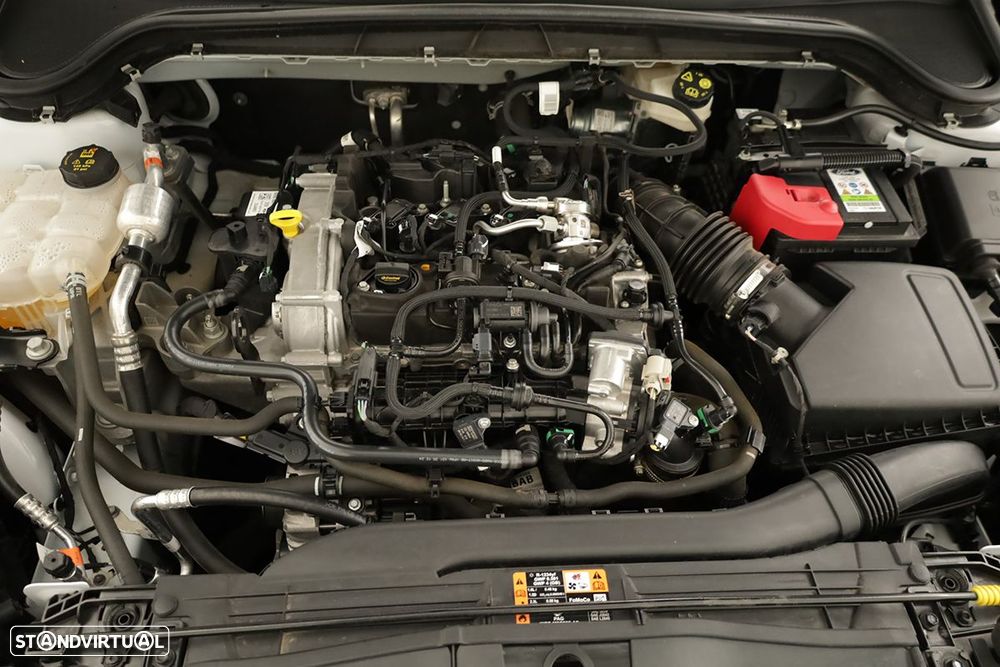 Ford Focus 1.0 EcoBoost MHEV ST-Line X - 24