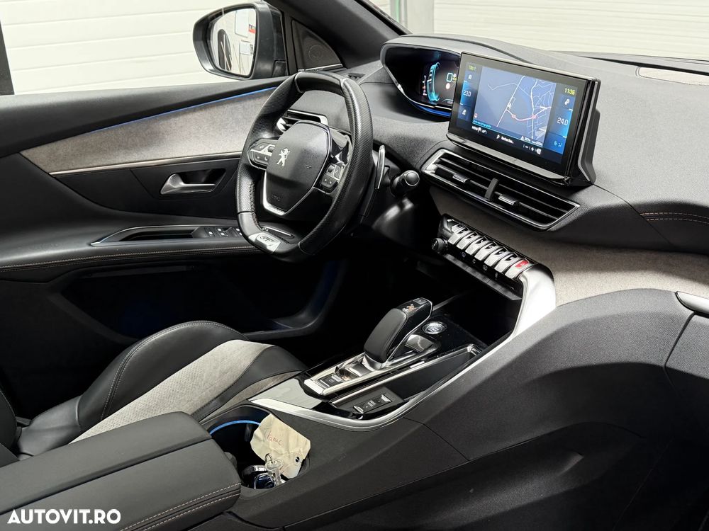 Peugeot 3008 225 e-EAT8 GT Pack - 29