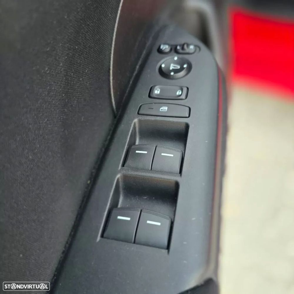 Honda Civic 1.0 i-VTEC Elegance - 18