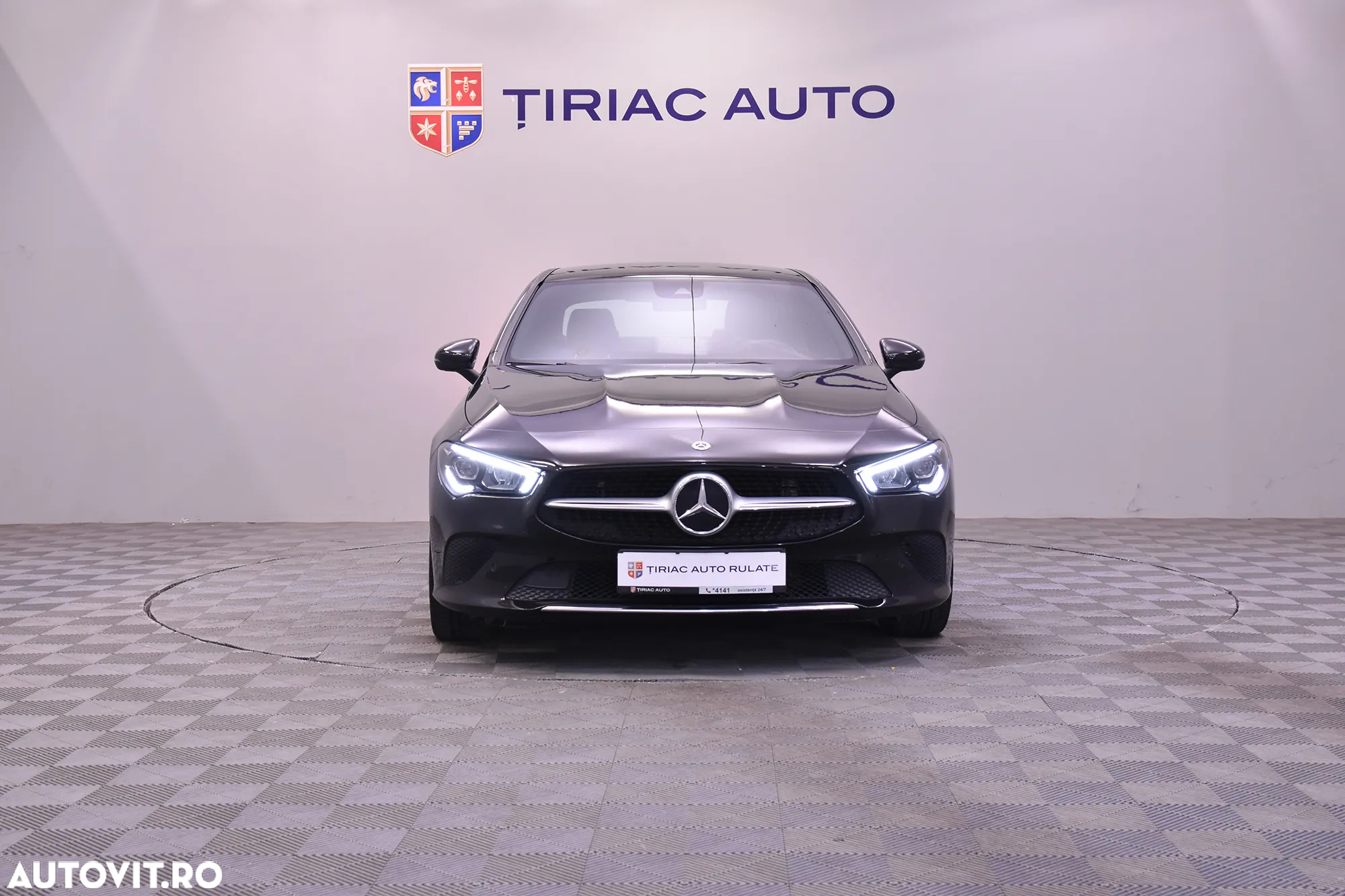 Mercedes-Benz CLA 200 7G-DCT - 8