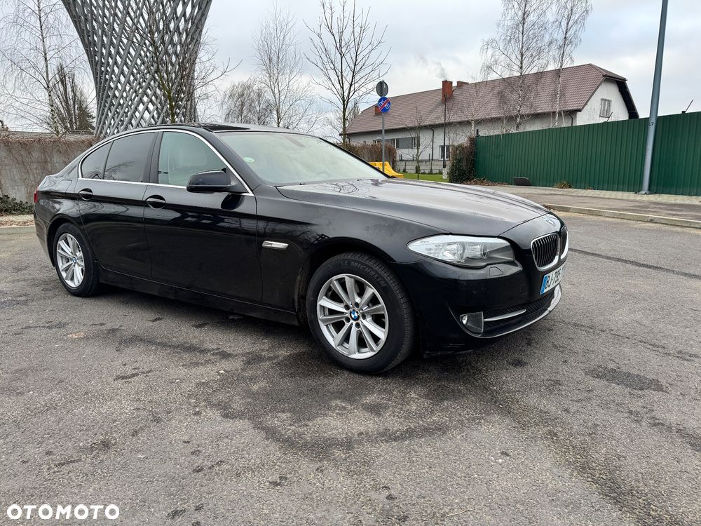 BMW Seria 5 520d - 4