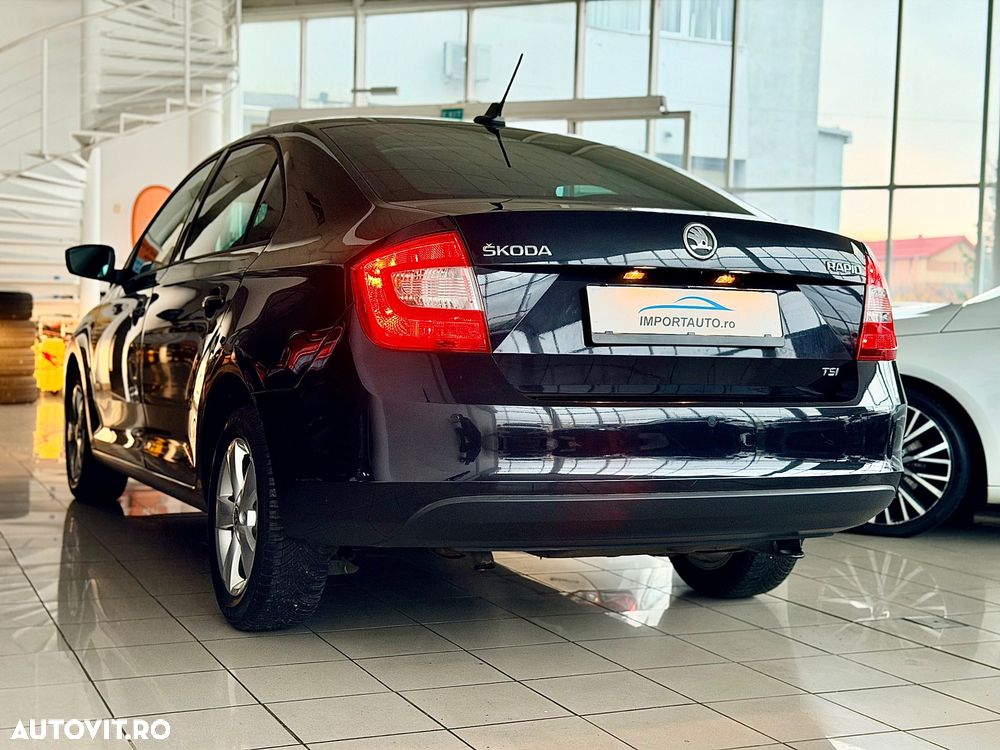 Skoda RAPID 1.2 TSI Elegance - 7