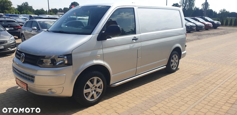 Volkswagen Transporter - 2
