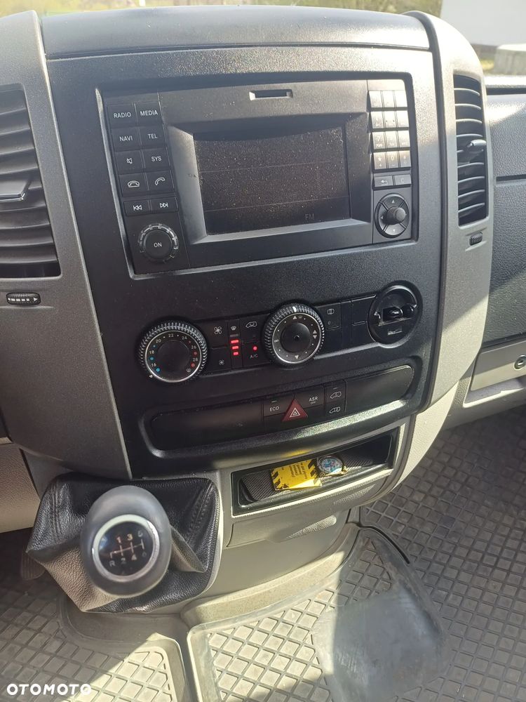 Mercedes-Benz Sprinter - 7
