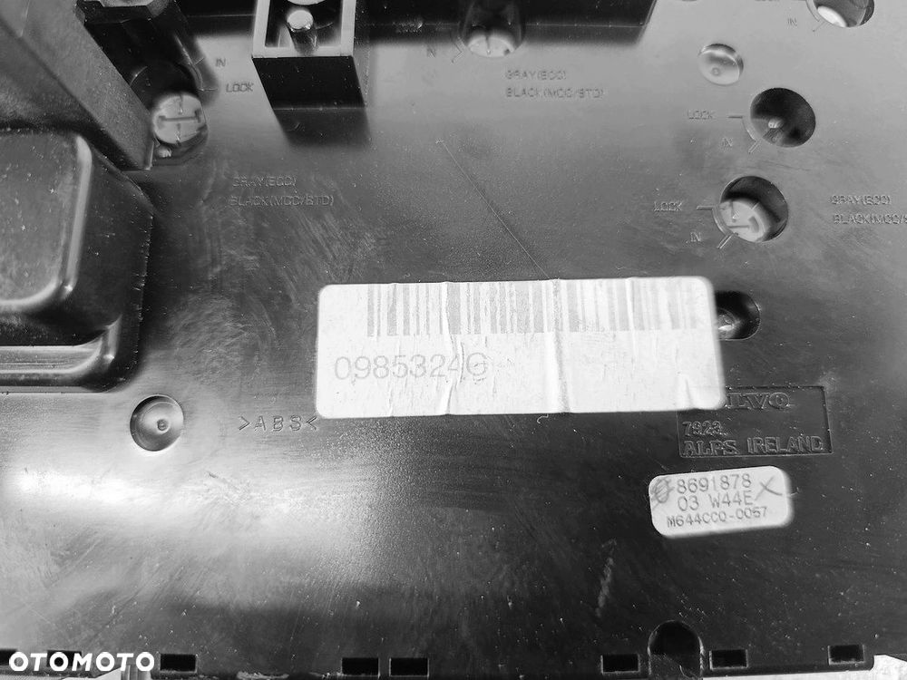 PANEL NAWIEWU VOLVO XC70 I 8691878 - 6