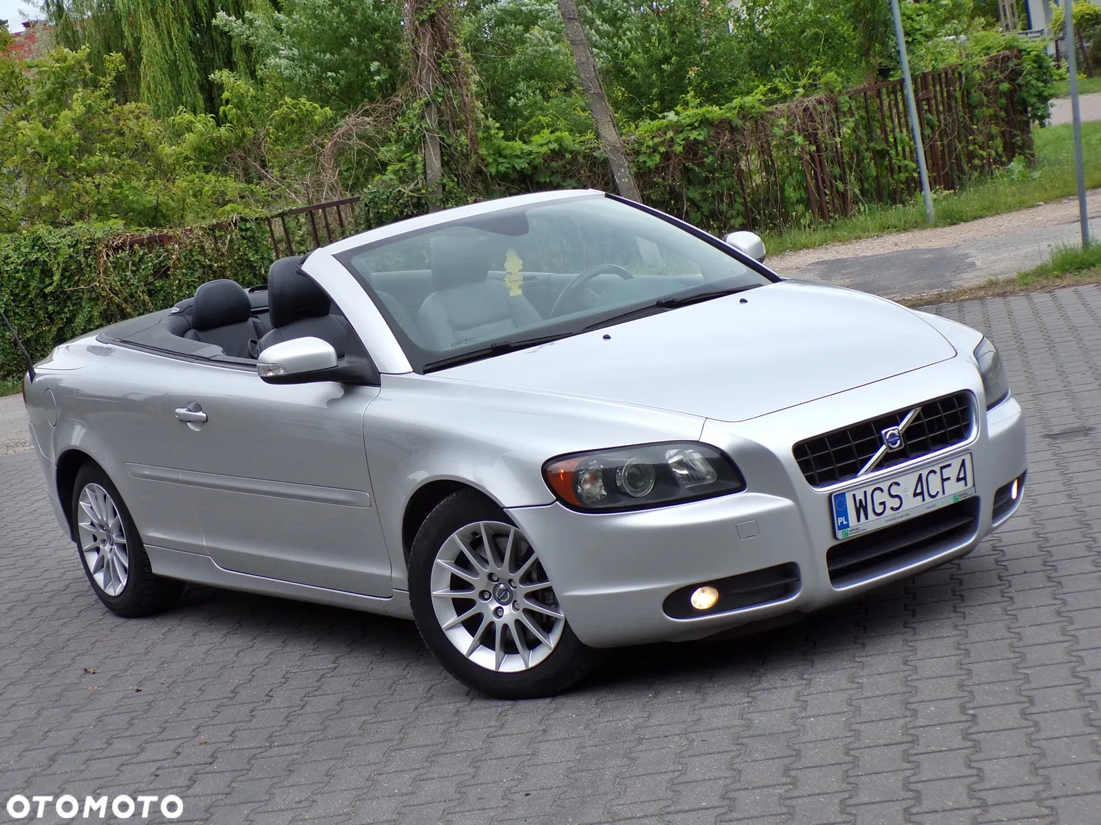 Volvo C70 2.0D Kinetic - 13