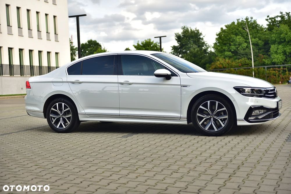 Volkswagen Passat Variant 1.5 TSI OPF DSG Highline - 13