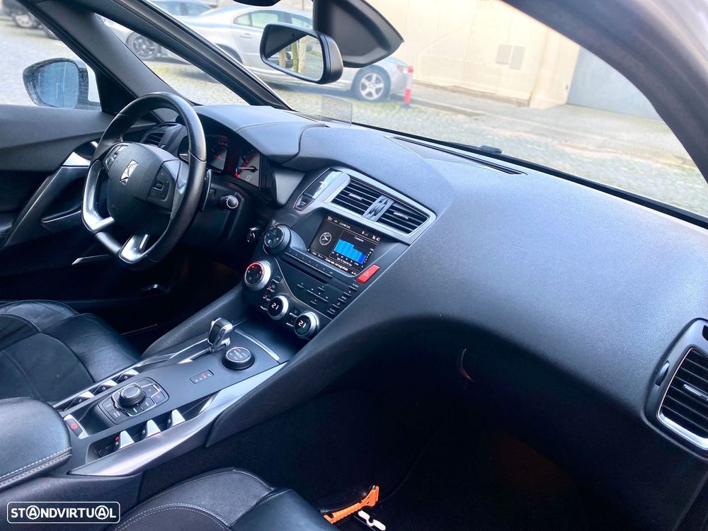 Citroën DS5 2.0 HDi Hy4 So Chic CMP6 102g - 25