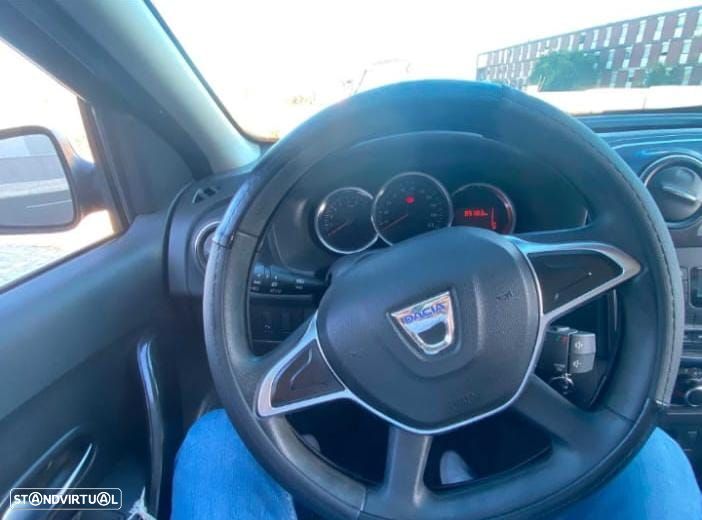 Dacia Sandero - 5
