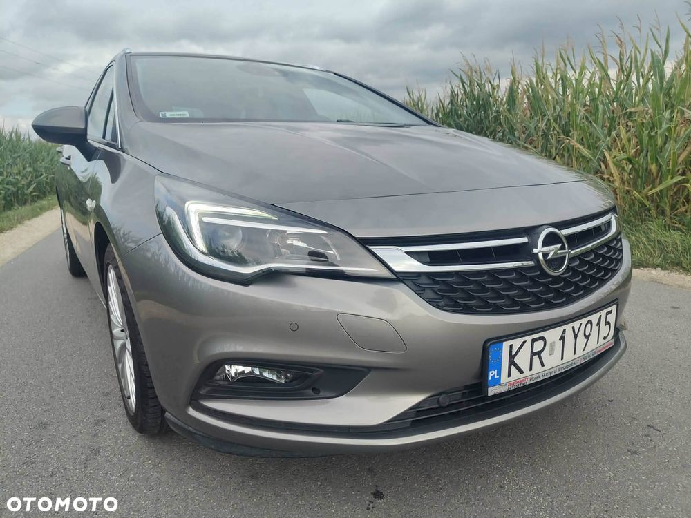 Opel Astra 1.6 CDTI Elite S&S - 12