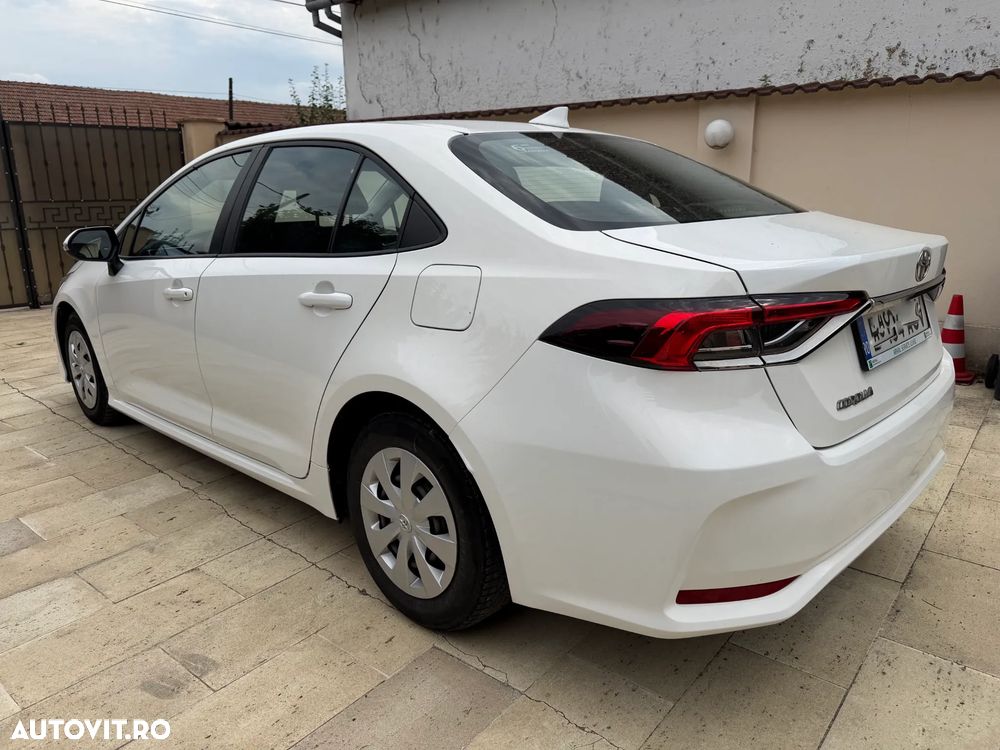 TOYOTA Corolla 2023 — imagine 3