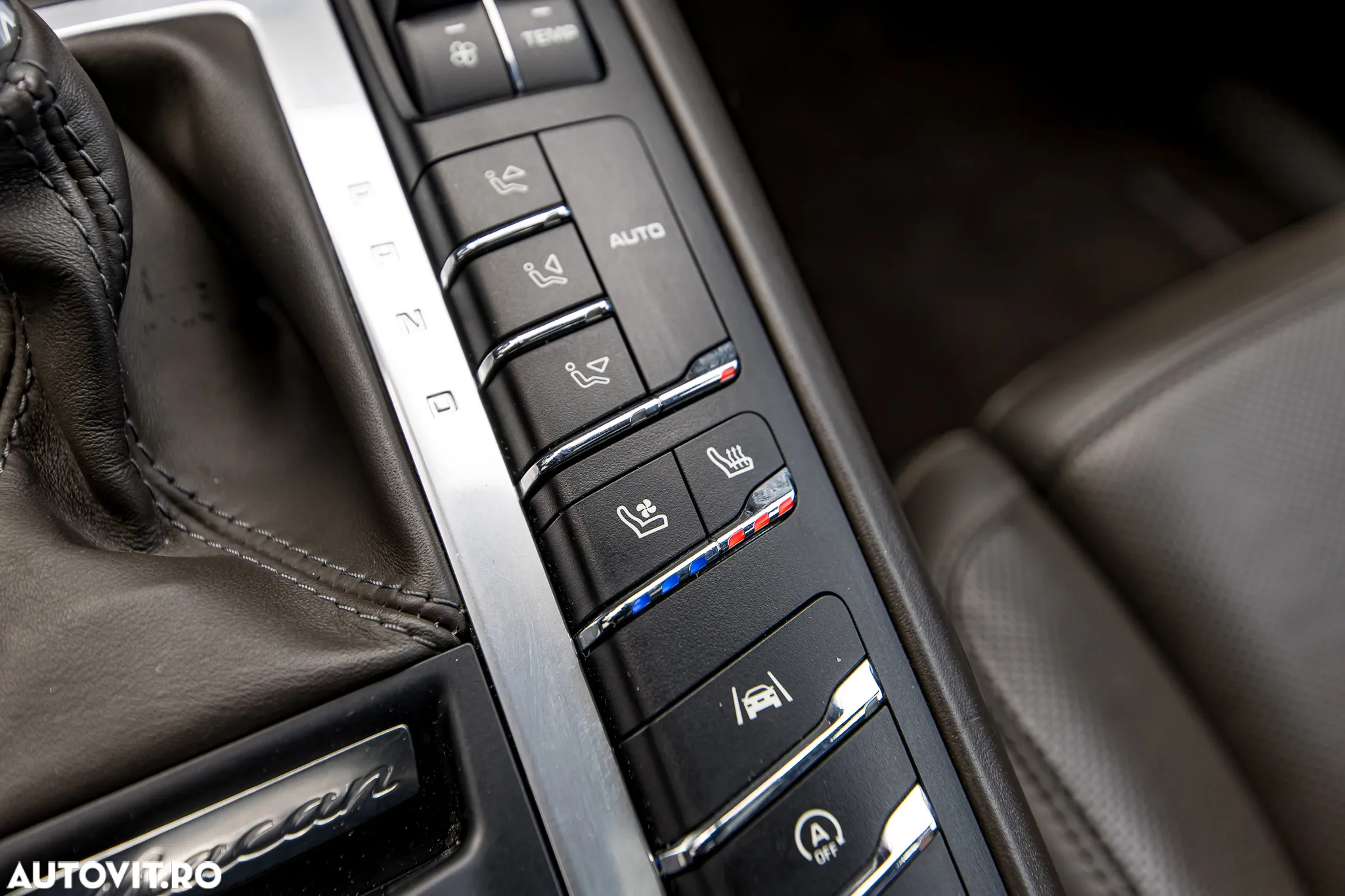 Porsche Macan Standard - 32