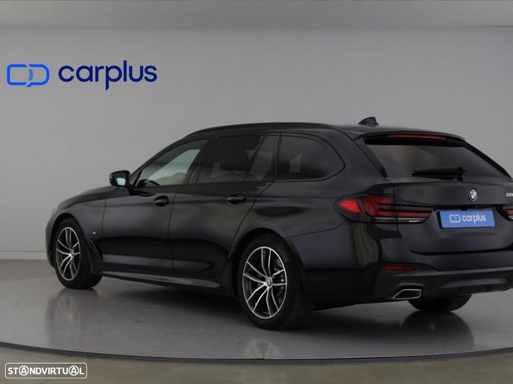 BMW 520 d Pack Desportivo M Auto - 5