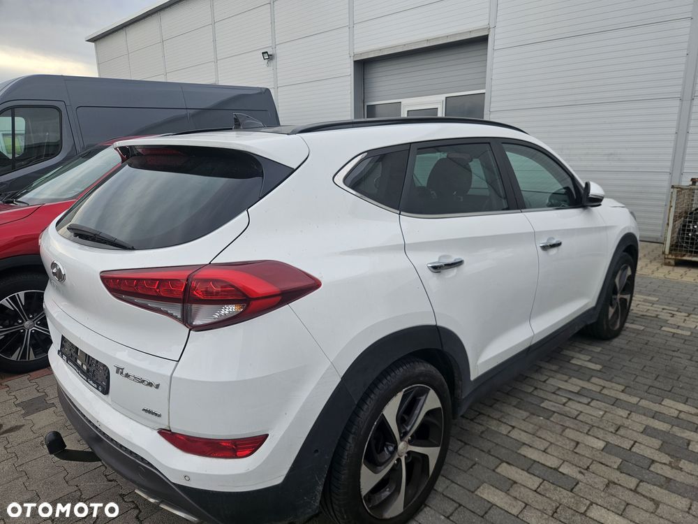 Hyundai Tucson - 8