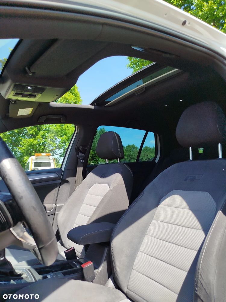 Volkswagen Golf - 3