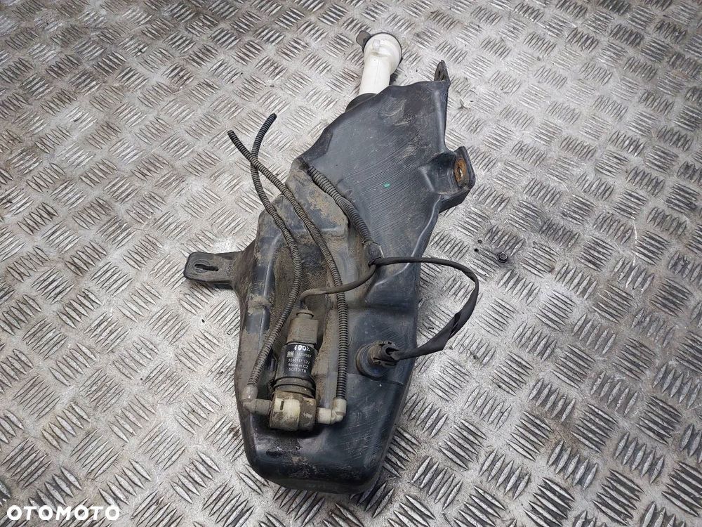 ZBIORNICZEK PŁYNU SPRYSKIWACZY OPEL ASTRA J 13260579 3240117 - 1
