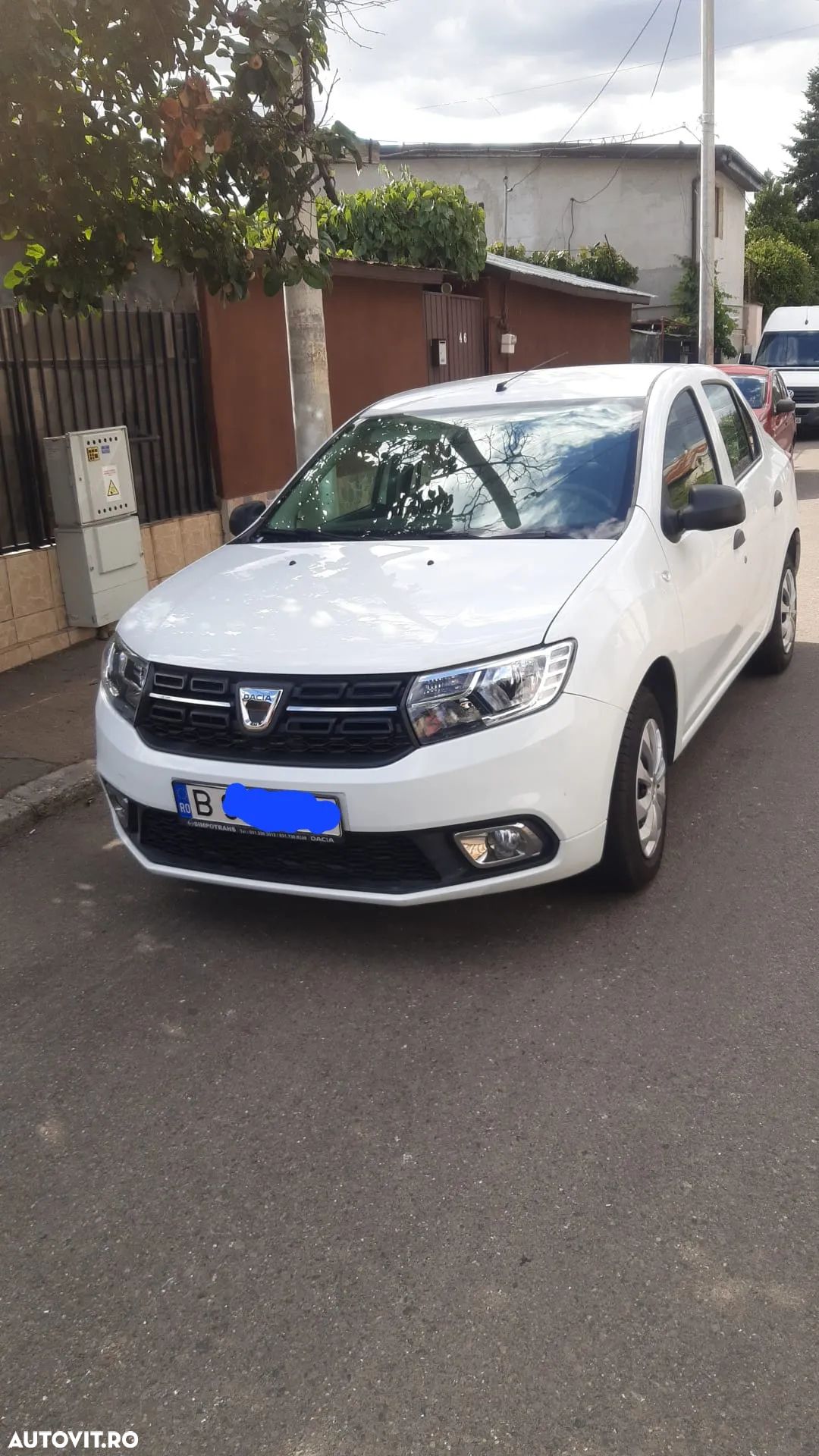 Dacia Logan 0.9 TCe GPL Laureate - 1