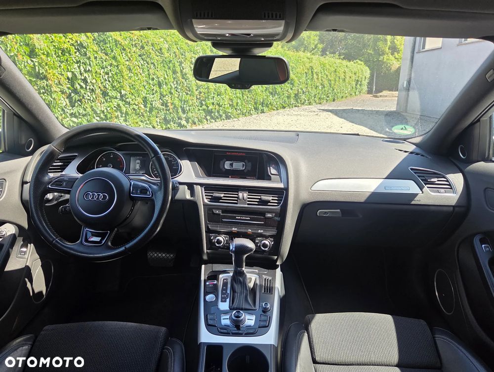 Audi A4 Avant - 15