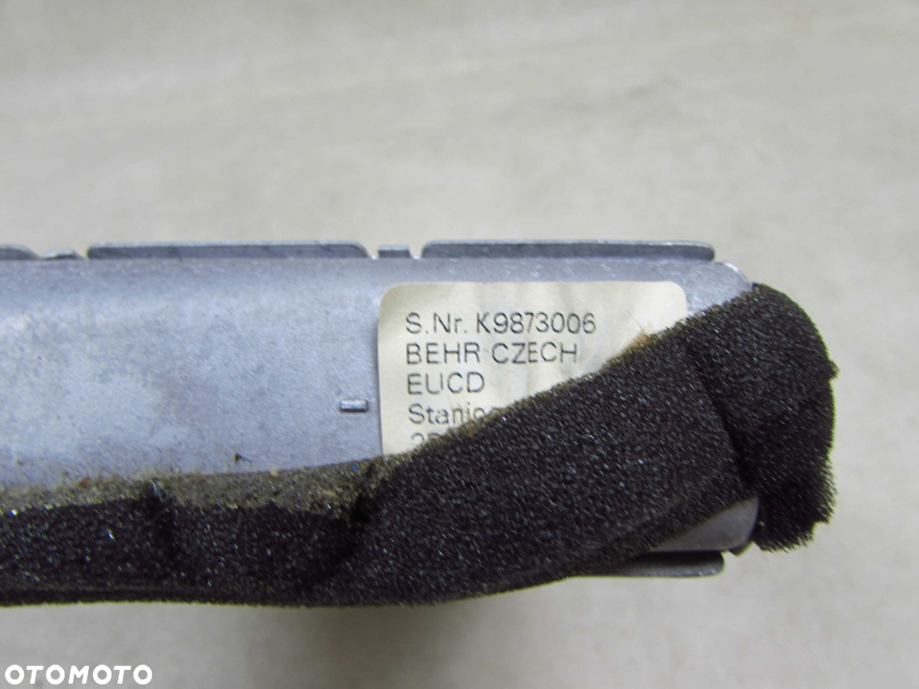 VOLVO S60 II V60 XC60 08- CHLODNICZKA NAGRZEWNICA WODY 9873006 - 9