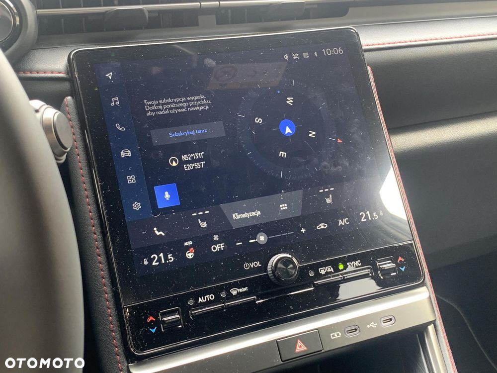 Lexus LBX 1.5 Hybrid Emotion - 10