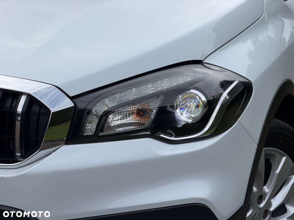 Suzuki SX4 S-Cross 1.4 T Premium - 8