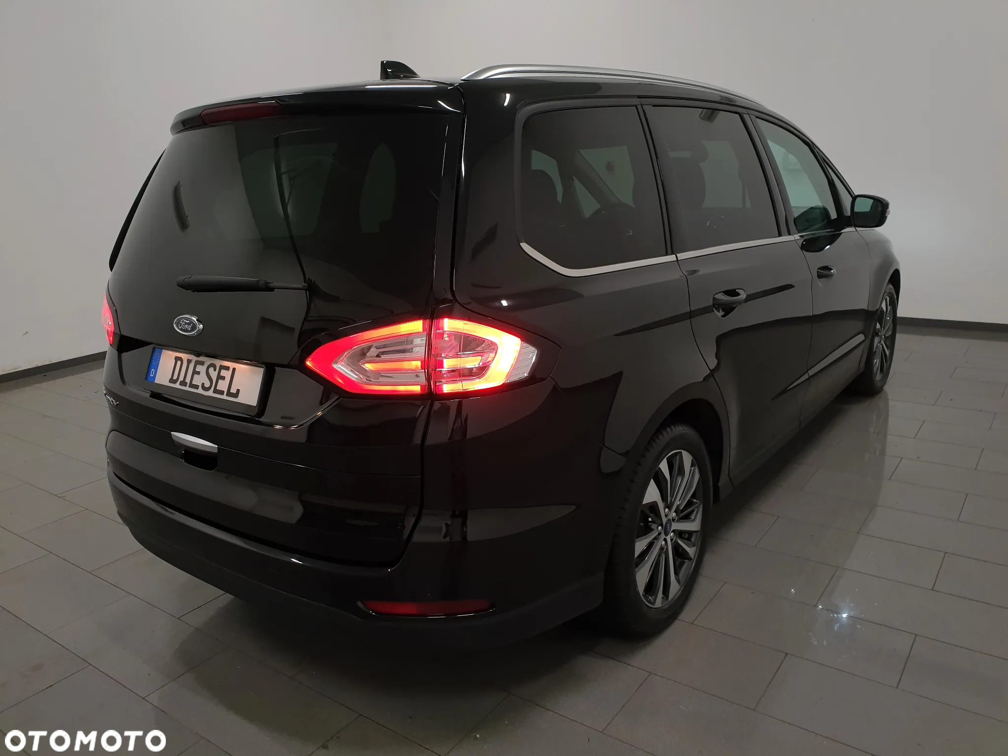 Ford Galaxy 2.0 EcoBlue Titanium - 6