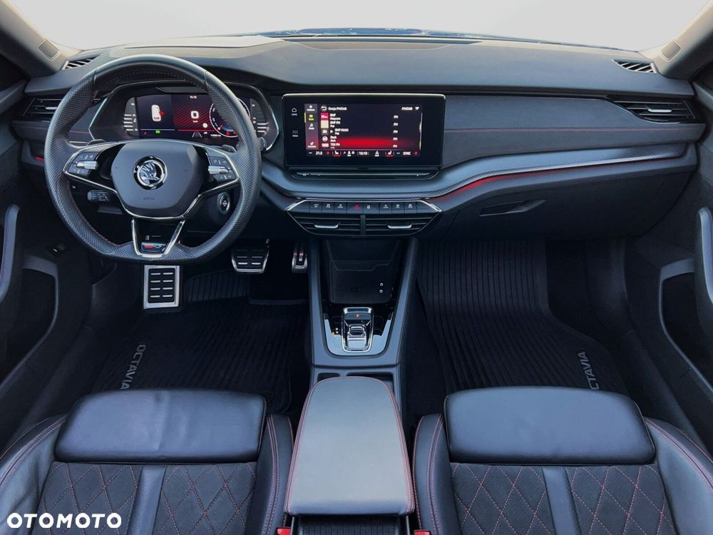 Skoda Octavia 2.0 TDI RS DSG - 17