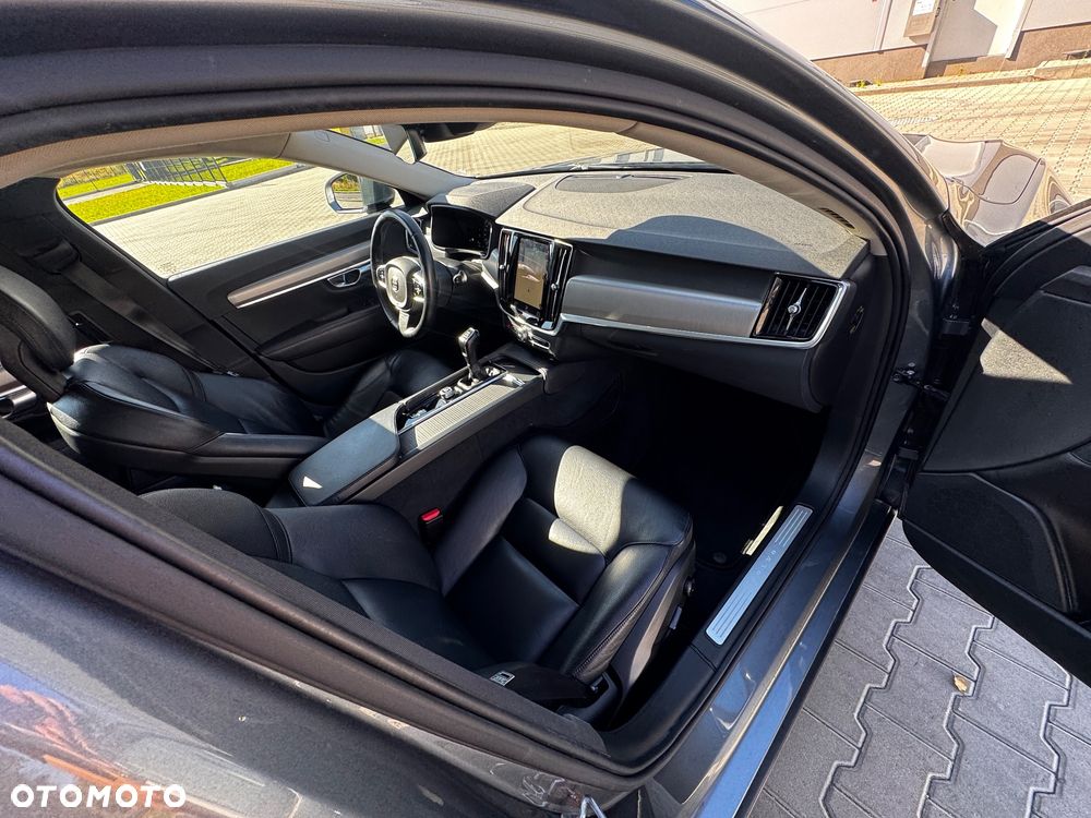 Volvo V90 D3 Momentum - 20