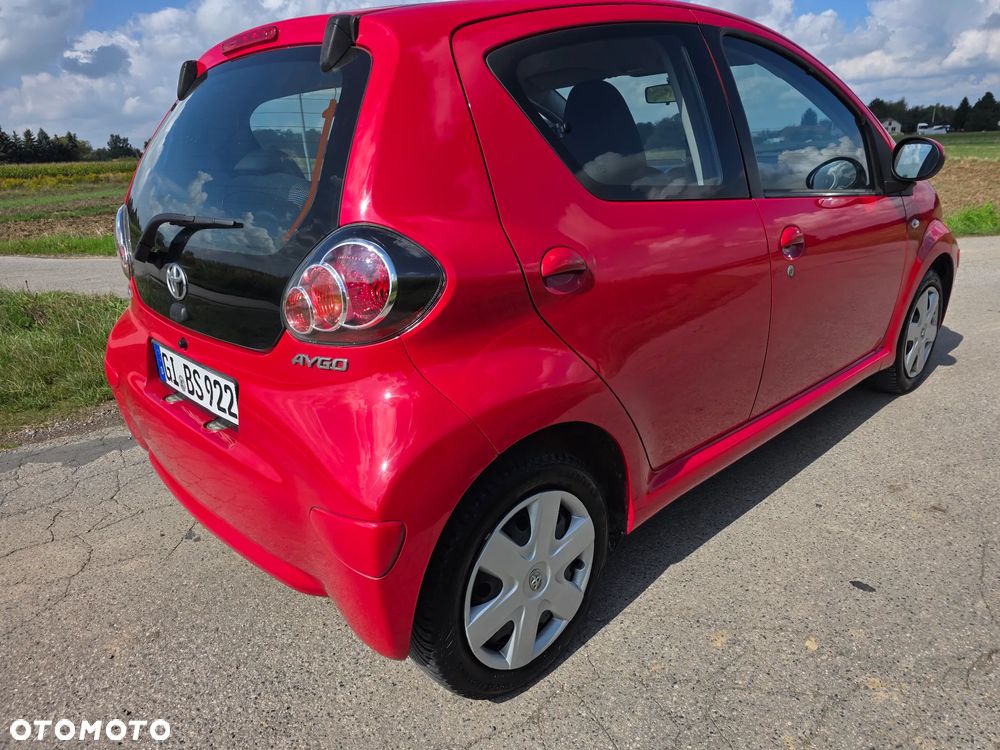 Toyota Aygo - 2