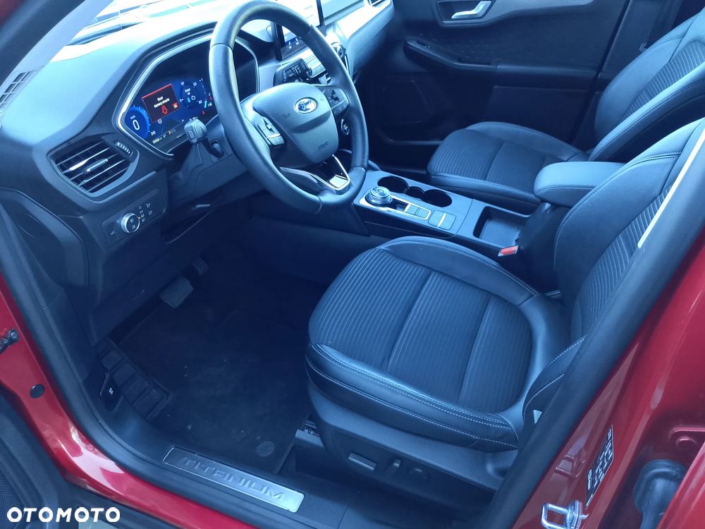 Ford Kuga 2.5 FHEV FWD Titanium X - 20