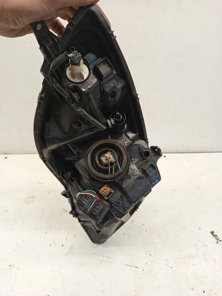 + LAMPA PRZOD PRZEDNIA PRAWA TOYOTA YARIS 2 II - 8