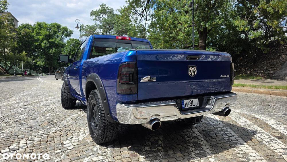 Dodge RAM - 6