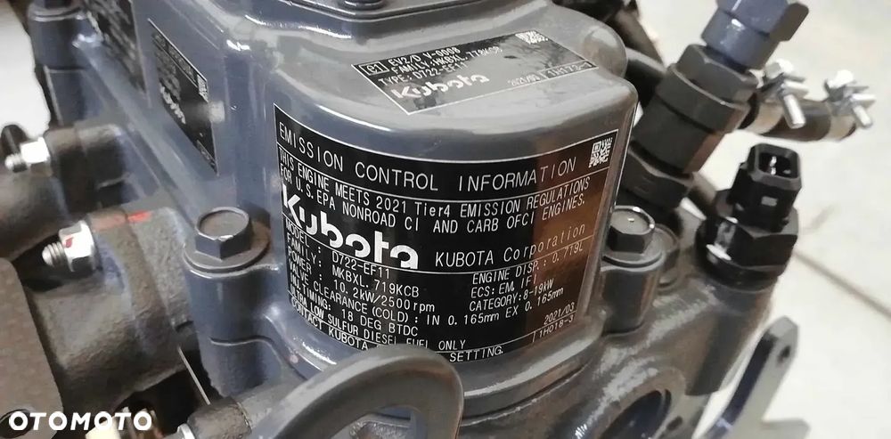 SILNIK KUBOTA D722-E4 19 kW 12500 zł netto - 9