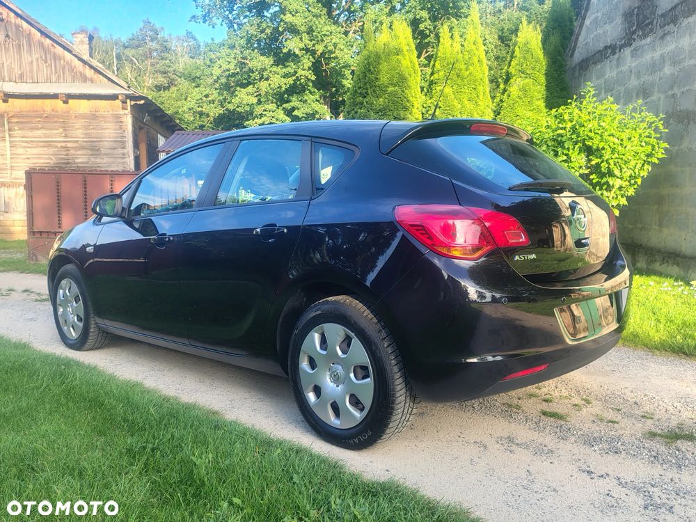 Opel Astra 1.4 - 3