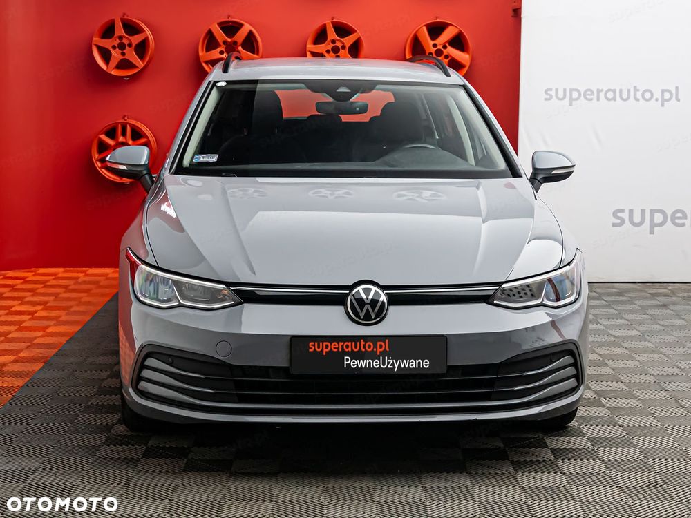 Volkswagen Golf - 3