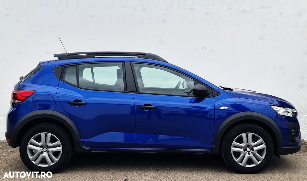 Dacia Sandero - 8