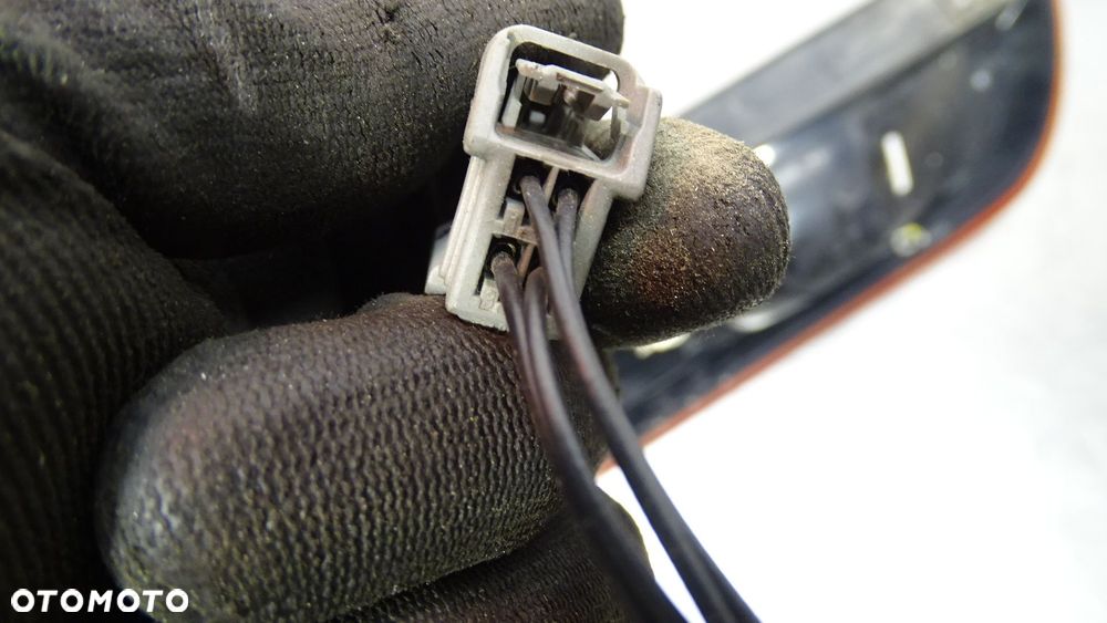 LAMPA PRAWA TYLNA FORD FOCUS MK2 LIFT 1.8 8M51-13404-A - 9