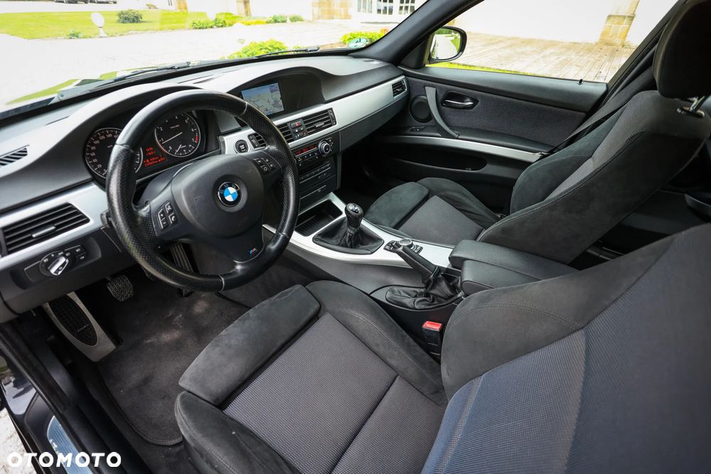 BMW Seria 3 318i Edition Sport - 17