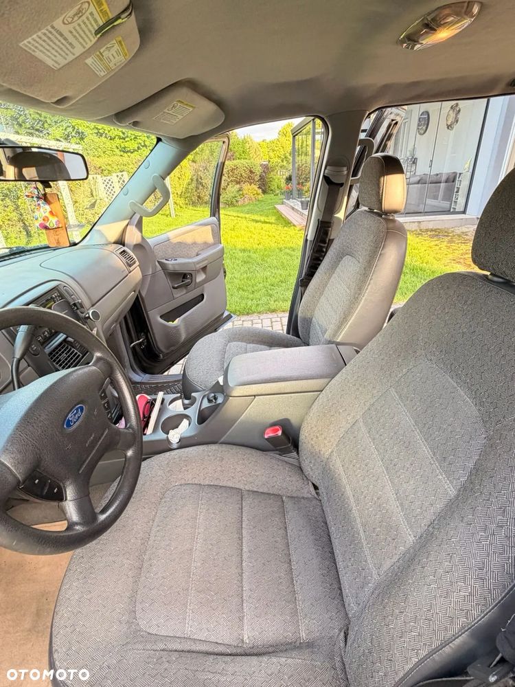 Ford Explorer 4.0 AWD - 14