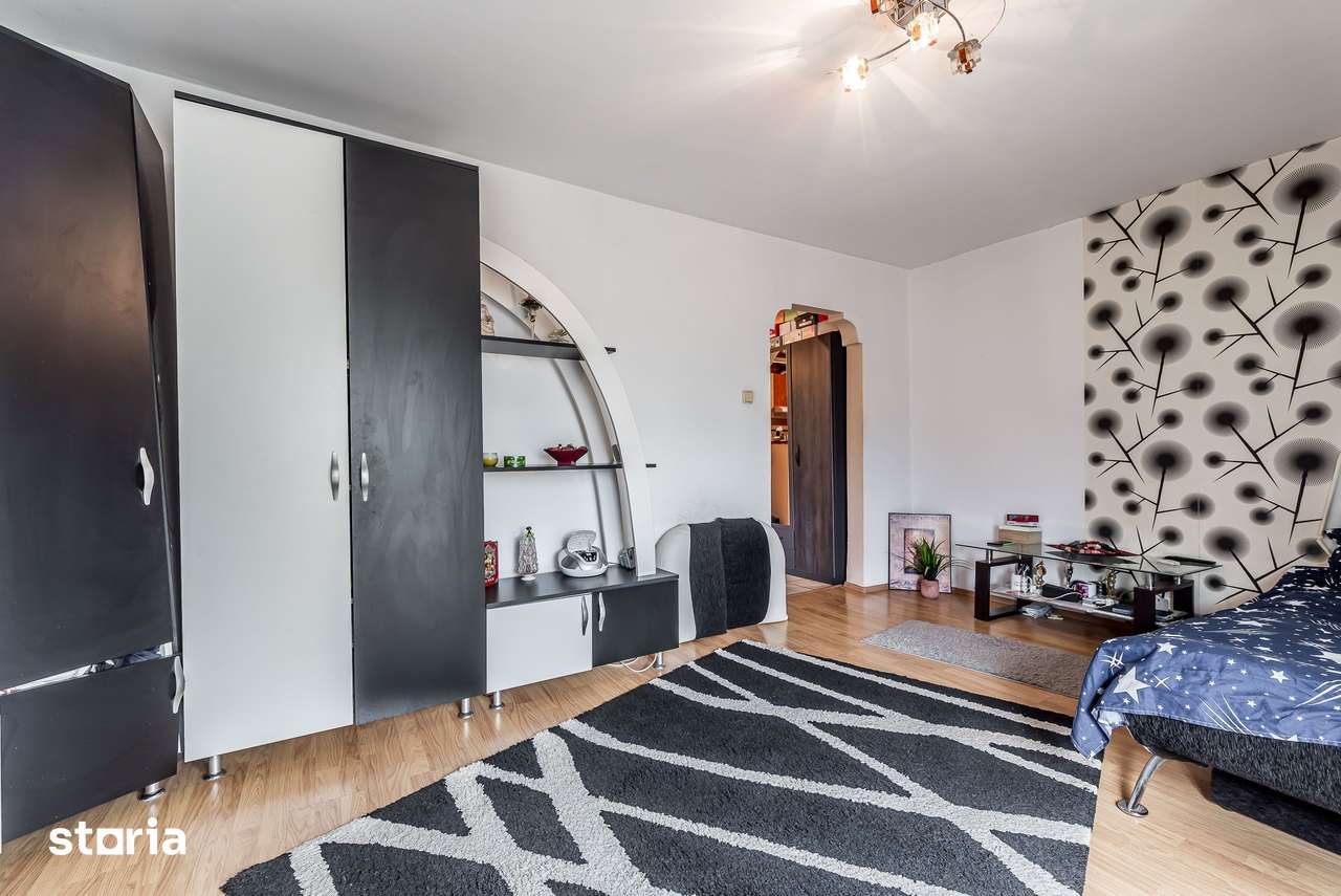 Apartament 2 camere decomandat | Zona Genesys Arad — fotografia 3