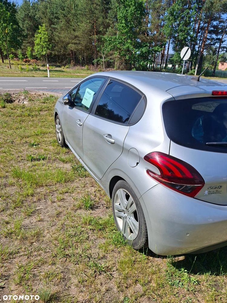 Peugeot 208 1.2 PureTech Active - 3