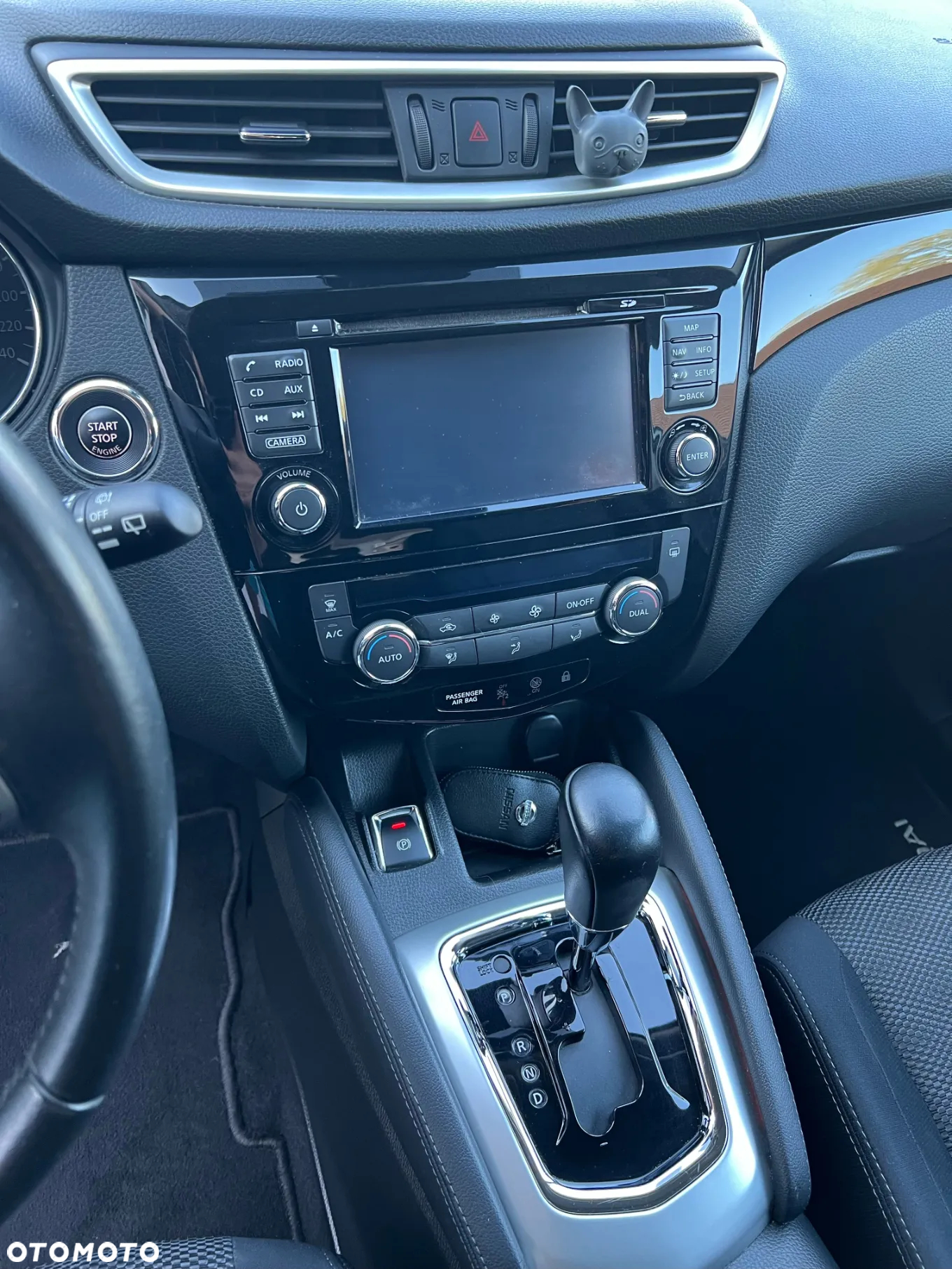 Nissan Qashqai 1.6 DCi N-Connecta Xtronic EU6 - 12