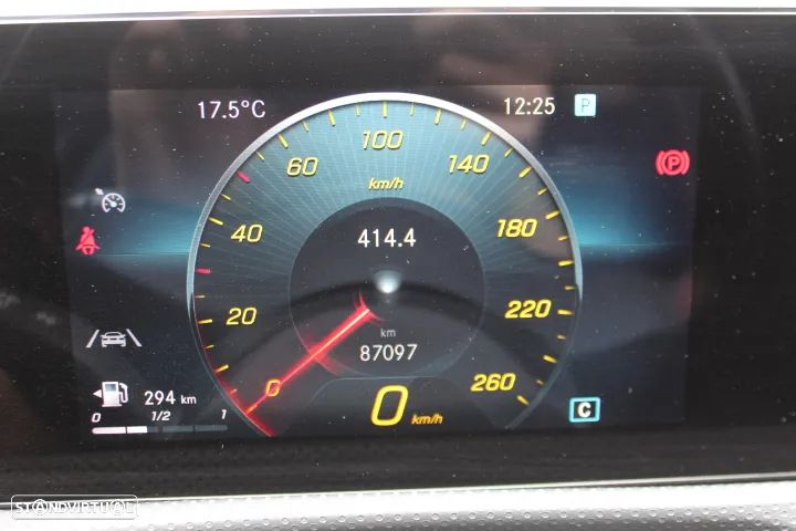 Mercedes-Benz A 180 d AMG Line - 44
