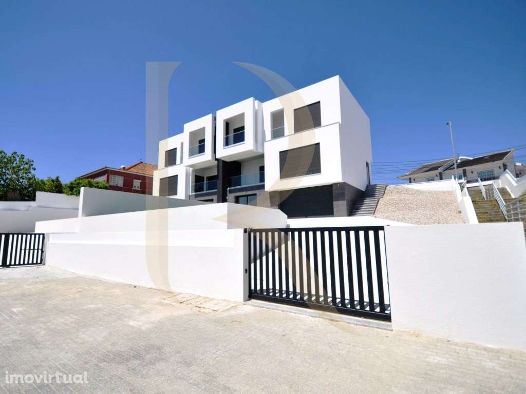 Moradia geminada T5 nova com garagem em Vale de Milhaços - Quinta d... - Grande imagem: 4/33