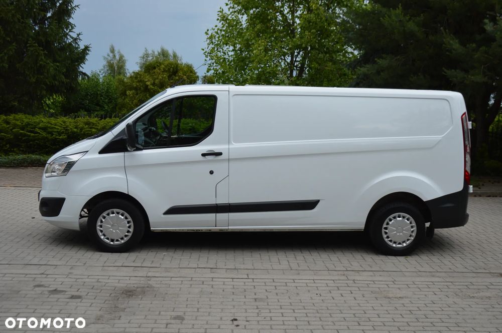 Ford TRANSIT CUSTOM L2H1 - 5
